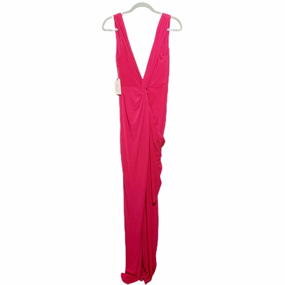Katie May Leo Gown in Red Revolve Size Medium - Picture 4 of 6